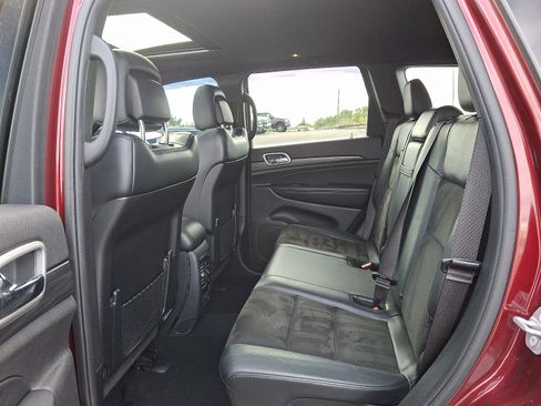 Used 2020 Jeep Grand Cherokee Altitude image 10