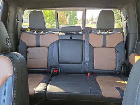 Used 2022 Chevrolet Silverado 2500 High Country AWD/4WD image 24
