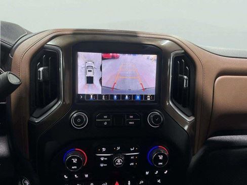 Used 2021 Chevrolet Silverado 1500 High Country w/ Technology Package AWD/4WD image 25