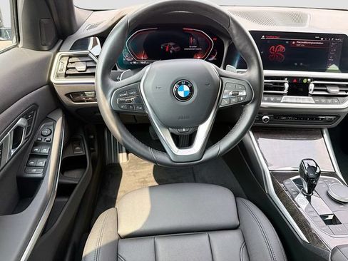 Used 2021 BMW 330i xDrive Sedan w/ Premium Package AWD/4WD image 22