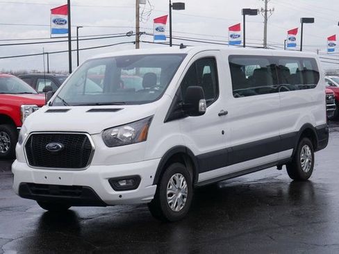 Used 2024 Ford Transit 350 XLT image 7