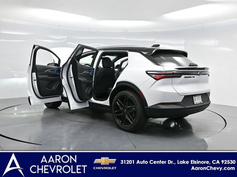 New 2026 Chevrolet Equinox EV LT image 51