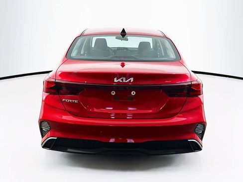 Used 2023 Kia Forte LXS w/ LXS Technology Package image 21