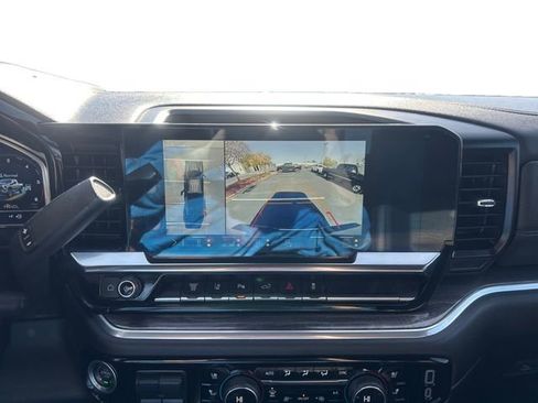 Used 2024 Chevrolet Silverado 3500 LTZ w/ LTZ Plus Package image 18