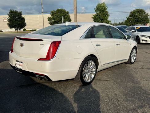 Used 2018 Cadillac XTS Luxury AWD/4WD image 7