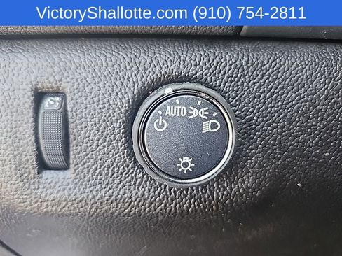 Used 2022 Chevrolet Colorado LT w/ Fleet Safety Package image 10