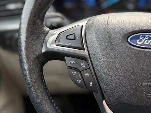 Certified 2022 Ford Edge Titanium w/ Equipment Group 301A image 10