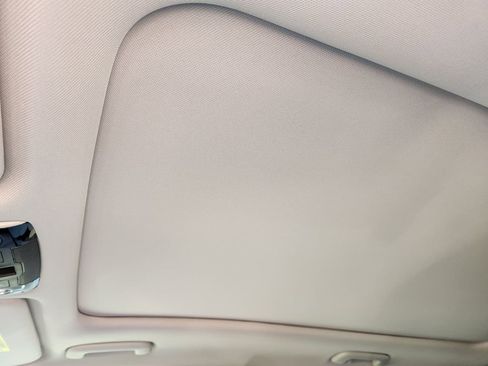 New 2026 Kia Sorento S w/ S Panoramic Sunroof Package image 38