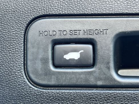 Used 2023 Acura MDX SH-AWD image 33