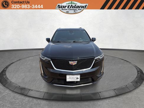 Used 2023 Cadillac XT6 Sport w/ Technology Package AWD/4WD image 2