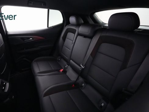 Used 2024 Chevrolet Equinox EV RS image 8