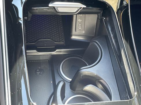 New 2026 Mercedes-Benz GLC 43 AMG 4MATIC image 35