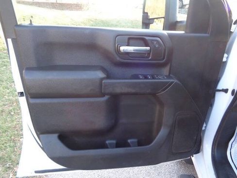 Used 2022 Chevrolet Silverado 3500 W/T w/ WT Fleet Convenience Package image 11