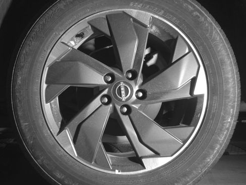 Used 2025 Nissan Rogue SV FWD image 14