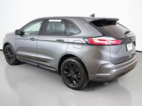 Used 2024 Ford Edge SE w/ Black Appearance Package AWD/4WD image 7