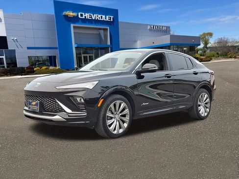 Used 2025 Buick Envista Avenir FWD image 34