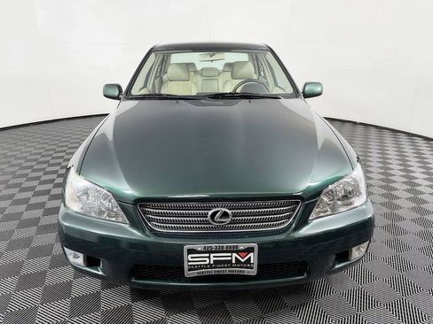 Used 2001 Lexus IS 300 image 4