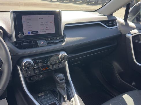 Used 2024 Toyota RAV4 XLE w/ Convenience Package image 12