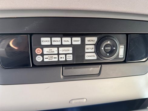 Used 2012 Honda Odyssey Touring Elite image 28