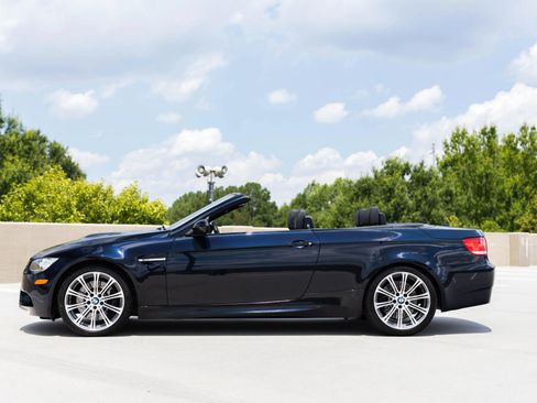 Used 2010 BMW M3 Convertible RWD image 12