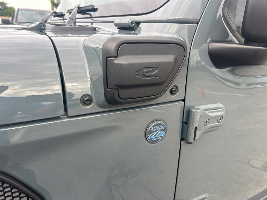 Used 2025 Jeep Wrangler Unlimited Sport S 4xe AWD/4WD image 19