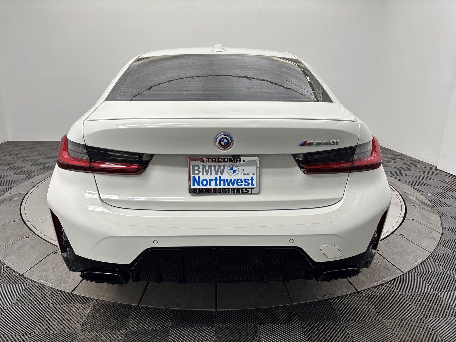 Used 2023 BMW M340i w/ Driving Assistance Package RWD image 15