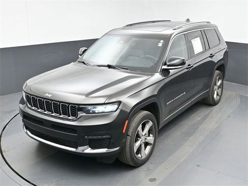 Used 2022 Jeep Grand Cherokee L Limited image 40