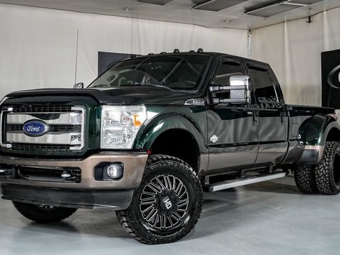 Used 2016 Ford F350 King Ranch AWD/4WD image 5