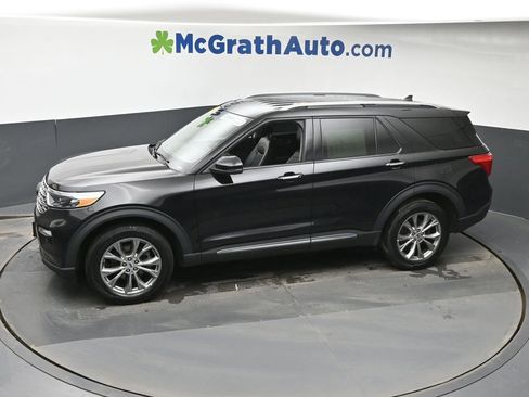 Used 2022 Ford Explorer Limited w/ Equipment Group 301A image 20