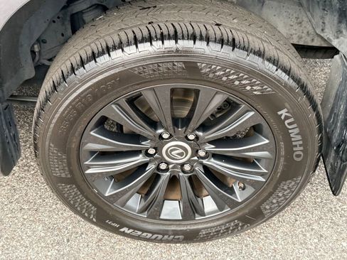 Certified 2022 Lexus GX 460 Premium image 9