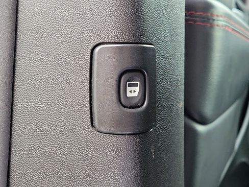 Used 2018 Dodge Grand Caravan GT image 14