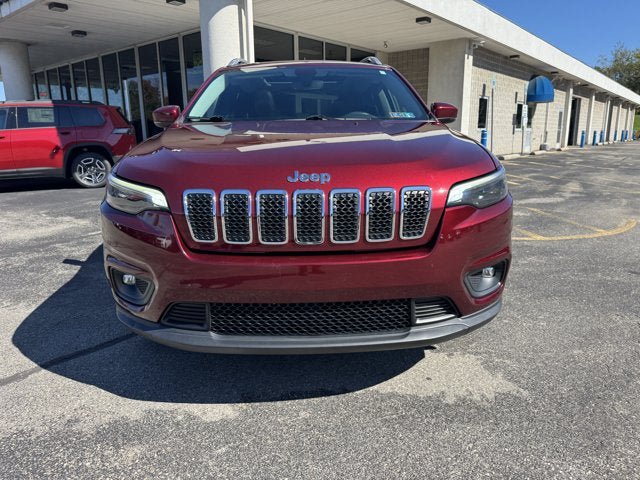 Used 2019 Jeep Cherokee Latitude Plus w/ Comfort/Convenience Group AWD/4WD image 9