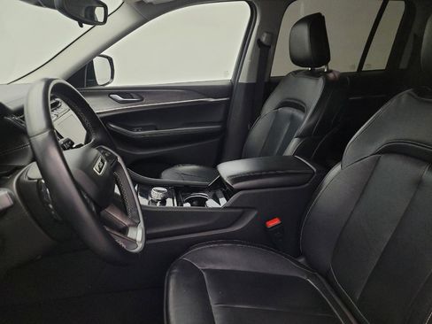 Used 2022 Jeep Grand Cherokee Limited AWD/4WD image 17