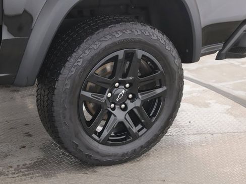 Used 2024 Chevrolet Colorado Trail Boss w/ Advanced Trailering Package image 14