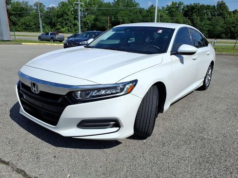Used 2019 Honda Accord LX image 19