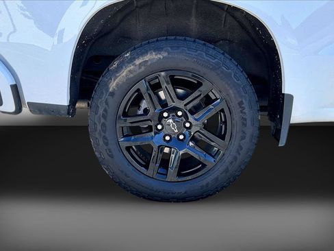 Used 2023 Chevrolet Silverado 1500 RST w/ Convenience Package II AWD/4WD image 34
