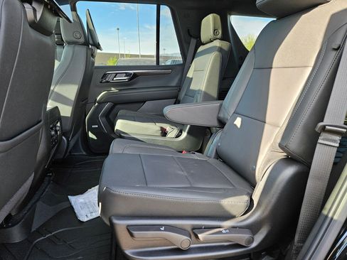 New 2026 Chevrolet Tahoe Z71 w/ Z71 Off-Road Package AWD/4WD image 16