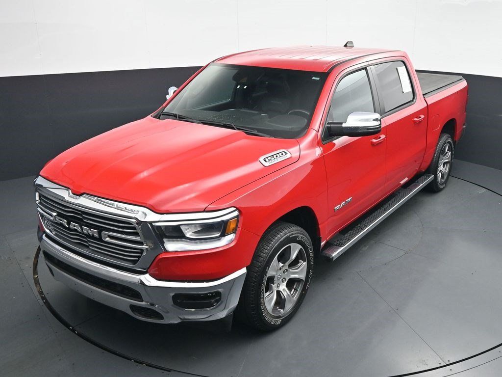 Used 2024 RAM 1500 Laramie AWD/4WD image 15