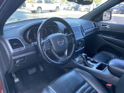 Used 2021 Jeep Grand Cherokee Limited X image 12