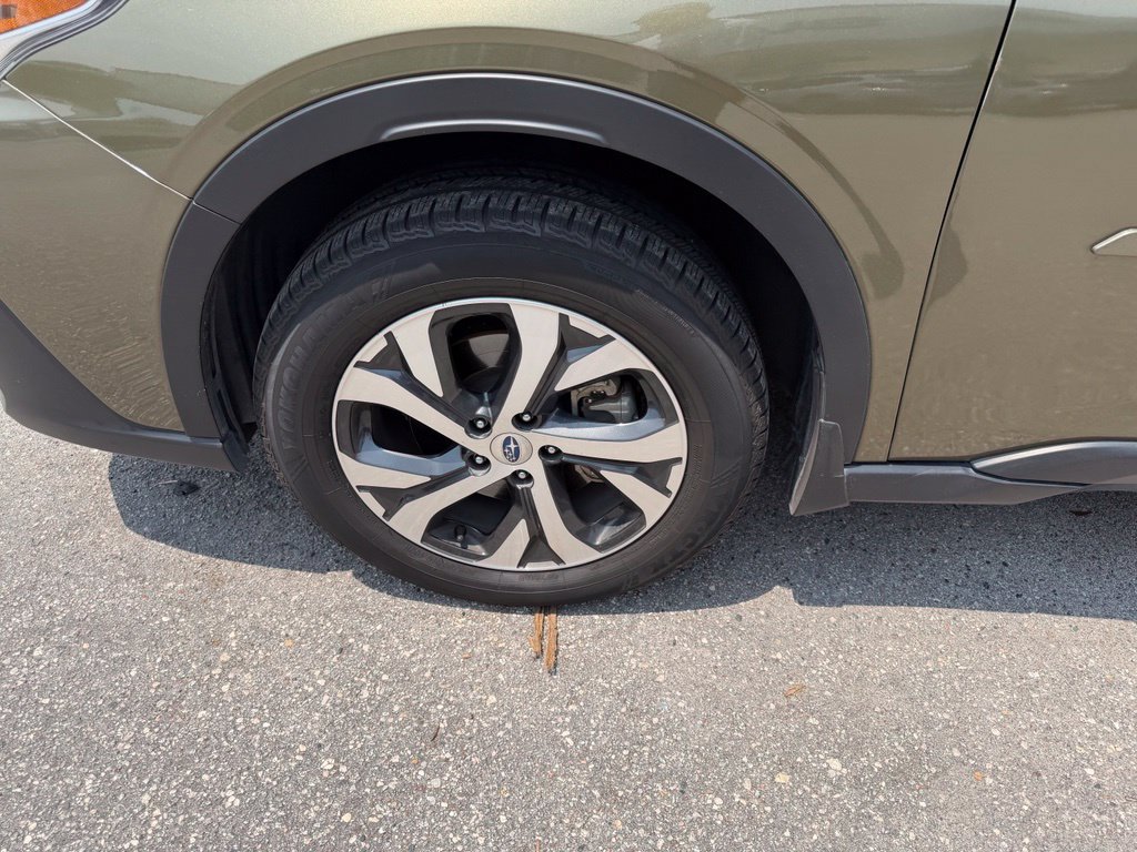 Used 2022 Subaru Outback Limited w/ Popular Package #2 AWD/4WD image 11