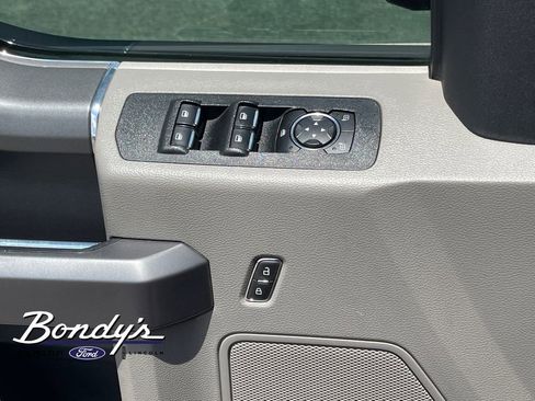 Used 2020 Ford F150 XLT w/ Equipment Group 302A Luxury AWD/4WD image 8