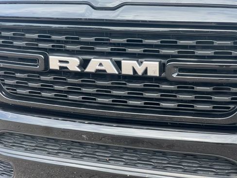 Used 2022 RAM 1500 Big Horn AWD/4WD image 36