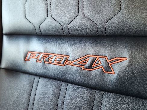 Used 2024 Nissan Frontier PRO-4X w/ Pro Premium Package image 14
