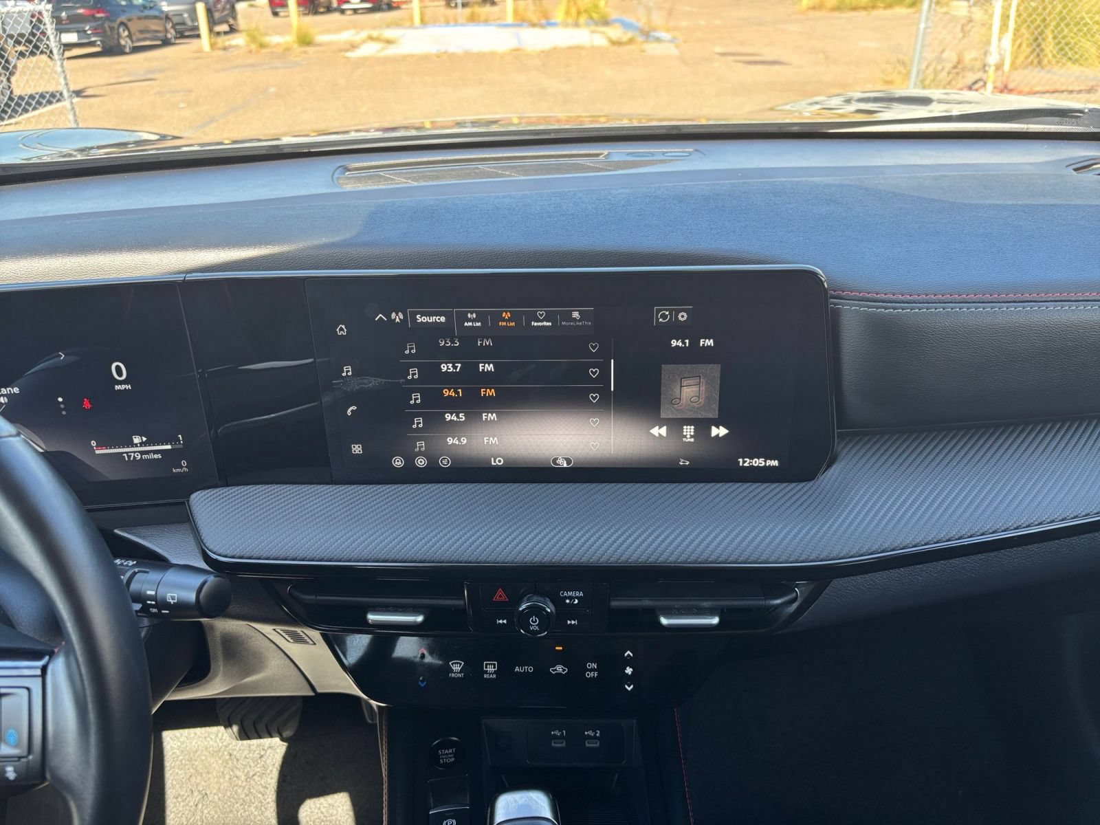 Used 2026 Nissan Kicks SR AWD/4WD image 16