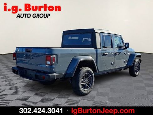 New 2026 Jeep Gladiator Sport image 4