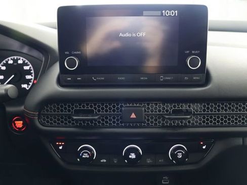 Certified 2023 Honda HR-V Sport image 14