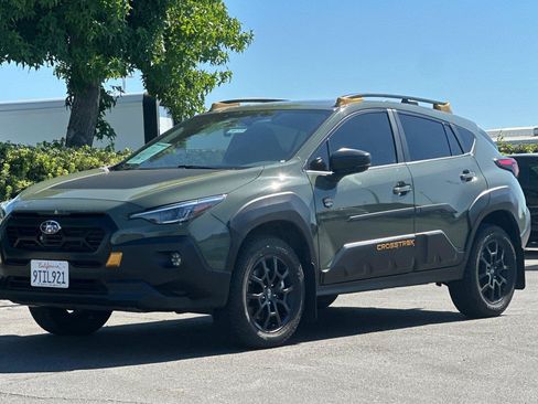 Used 2025 Subaru Crosstrek 2.5i Wilderness AWD/4WD image 7