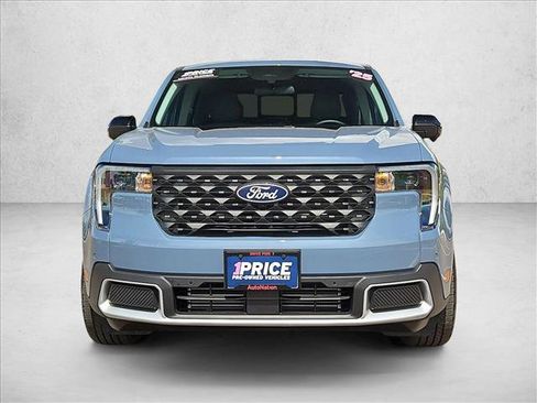 Used 2025 Ford Maverick Lariat w/ 4K Tow Package AWD/4WD image 2