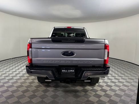 Used 2017 Ford F250 Lariat w/ Lariat Ultimate Package image 6