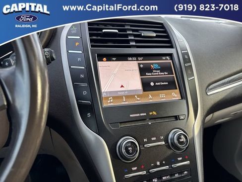 Used 2019 Lincoln MKC Reserve image 28